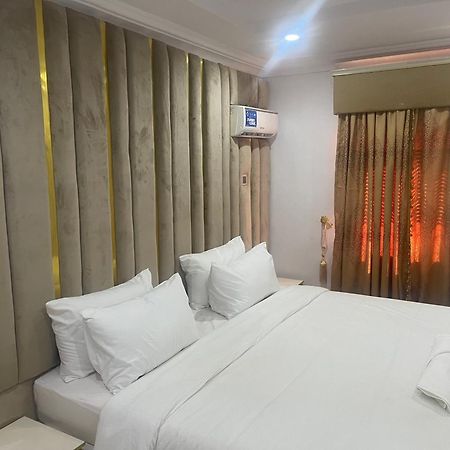White Gold Hotel Ikeja Zewnętrze zdjęcie