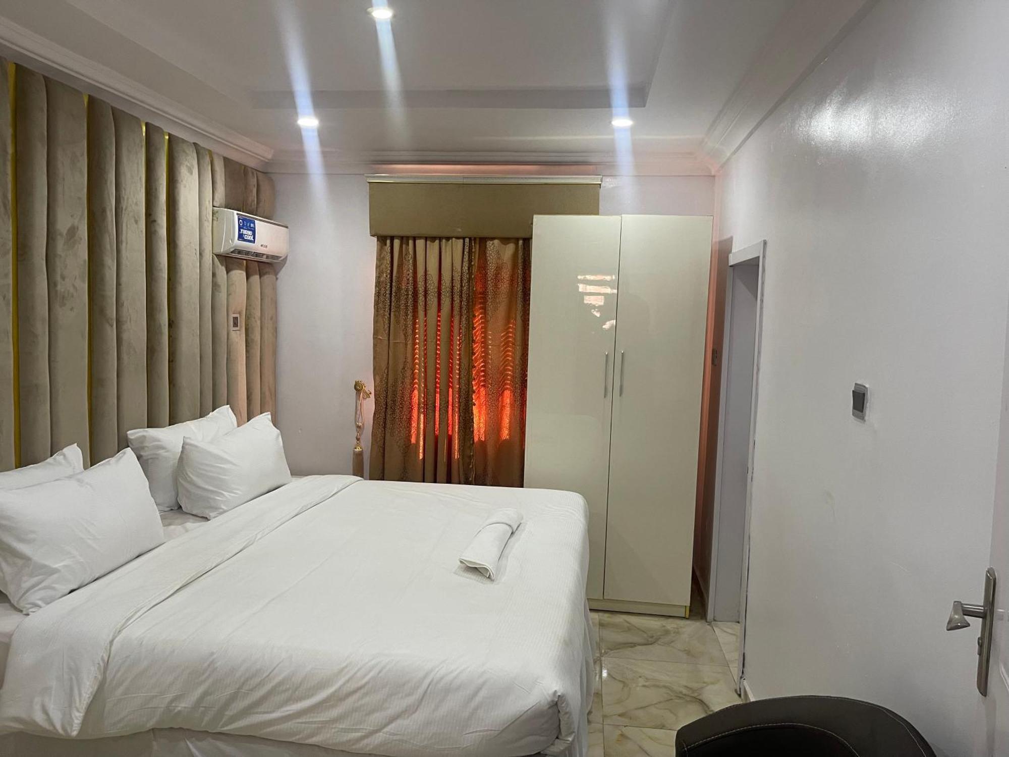 White Gold Hotel Ikeja Zewnętrze zdjęcie