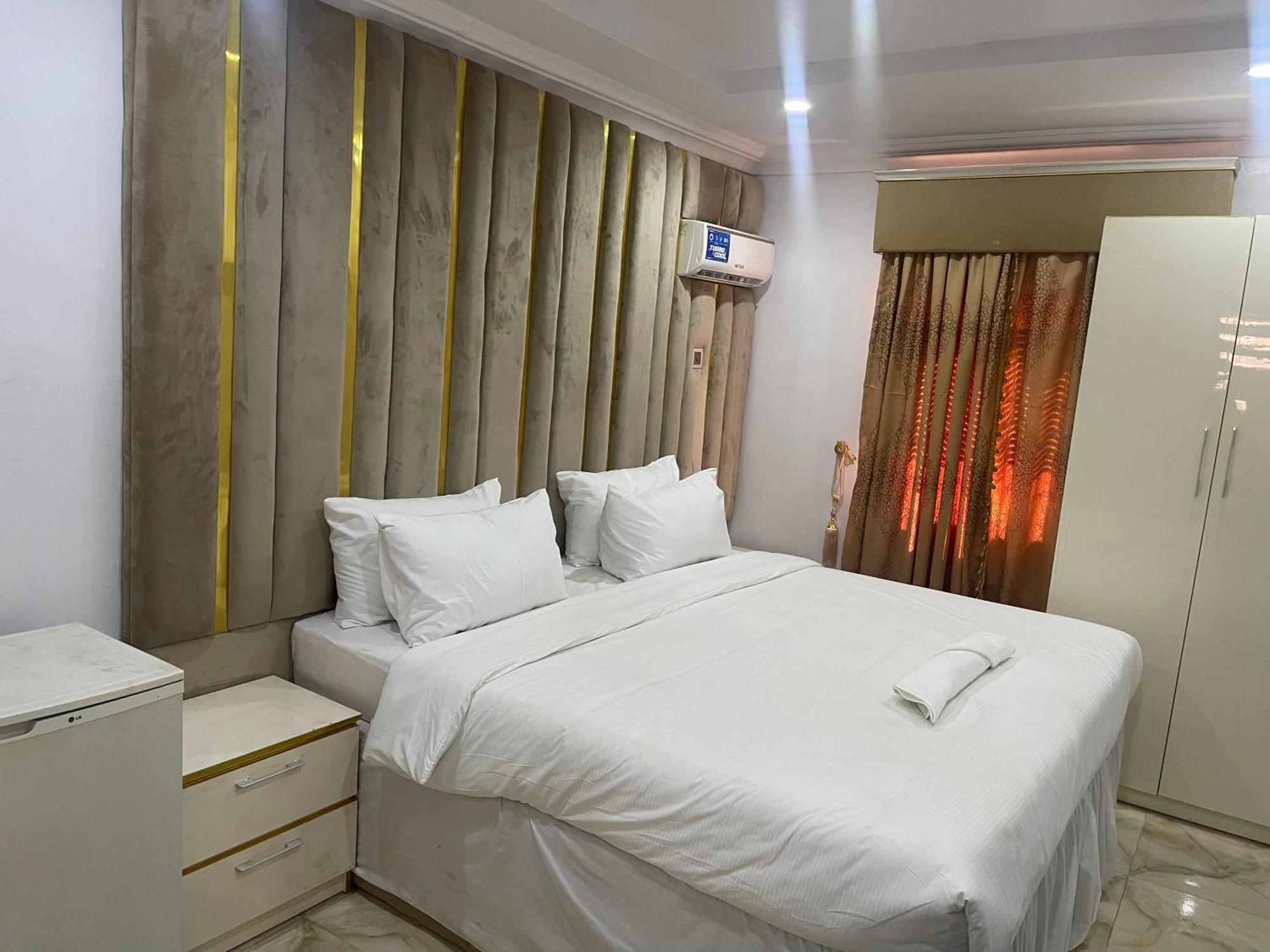White Gold Hotel Ikeja Zewnętrze zdjęcie